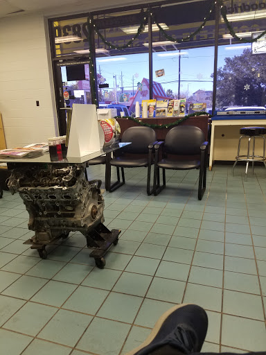 Auto Repair Shop «Chimney Rock Car Care», reviews and photos, 2839 Chimney Rock Rd, Houston, TX 77056, USA