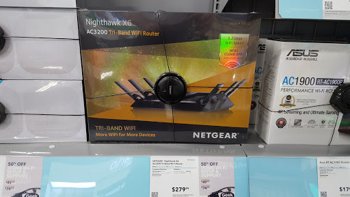 Electronics Store «Best Buy», reviews and photos, 2833 W Ridge Rd, Rochester, NY 14626, USA