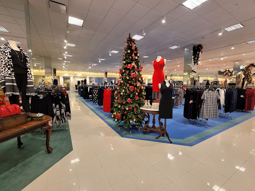 Department Store «Von Maur», reviews and photos, 4000 North Point Cir, Alpharetta, GA 30022, USA