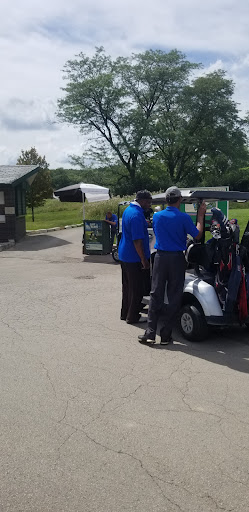 Golf Course «Indian Boundary Golf Course», reviews and photos, 8600 W Forest Preserve Ave, Chicago, IL 60634, USA