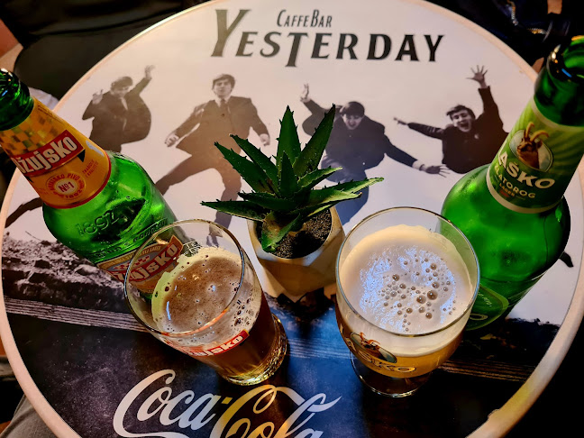 Recenzije Yesterday Caffe Bar u Poreč - Kafić
