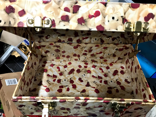 Thrift Store «Goodwill Outlet», reviews and photos, 1765 6th Ave S, Seattle, WA 98134, USA