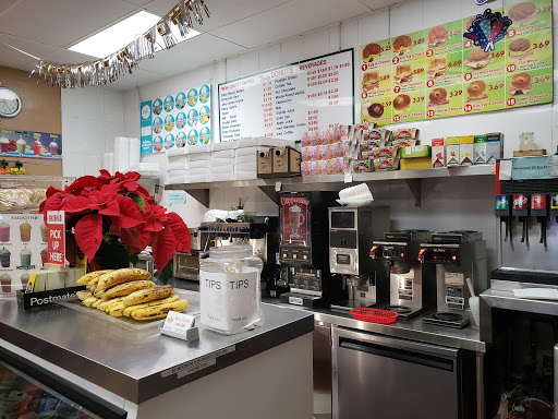 Donut Shop «Tasty Donuts and Cafe», reviews and photos, 8205 Santa Monica Blvd, West Hollywood, CA 90046, USA