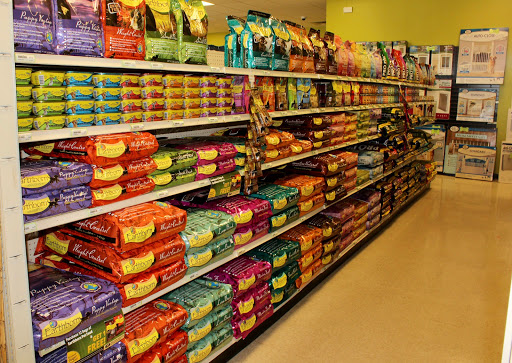 Pet Supply Store «Pet Club Avondale», reviews and photos, 1729 N Dysart Rd B-101, Avondale, AZ 85392, USA