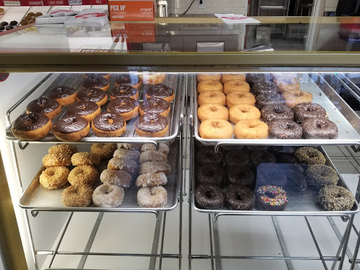 Donut Shop «Top Donut», reviews and photos, 700 Aiken St, Lowell, MA 01850, USA