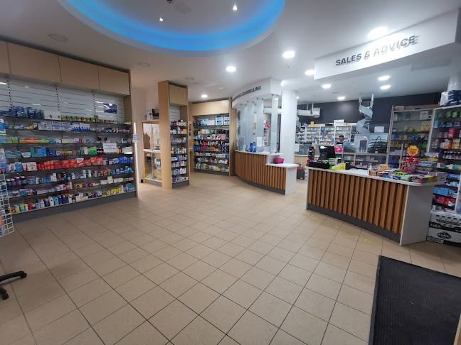 Reviews of Salus Pharmacy in London - Pharmacy