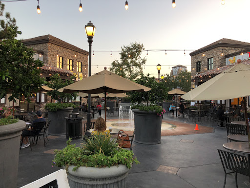 Shopping Mall «Canyon Crest Towne Centre», reviews and photos, 5227 Canyon Crest Dr, Riverside, CA 92507, USA