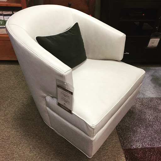 Furniture Store «Creative Classics Furniture», reviews and photos, 906 King St, Alexandria, VA 22314, USA