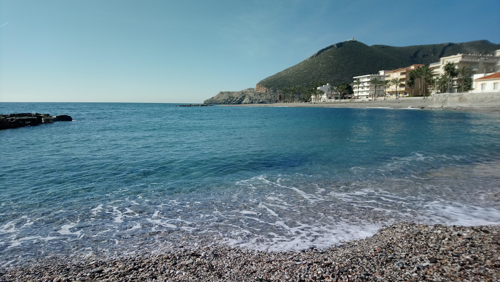 Foto von Playa Castell del Ferro mit sehr sauber Sauberkeitsgrad