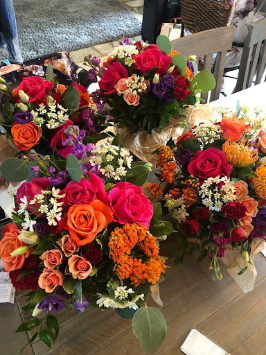 Florist «Robin Wood Flowers», reviews and photos, 1902 Dana Ave, Cincinnati, OH 45207, USA