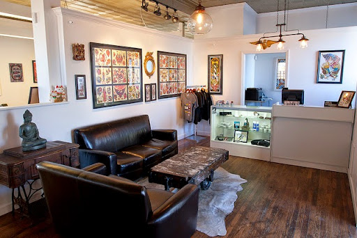 Tattoo Shop «Grinn & Barrett Tattoo and Piercing», reviews and photos, 3021 Leavenworth St, Omaha, NE 68105, USA
