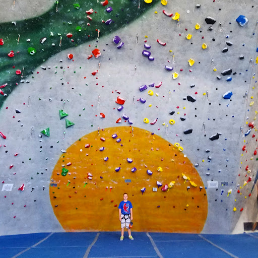 Rock Climbing Gym «Central Rock Gym», reviews and photos, 259 Eastern Blvd, Glastonbury, CT 06033, USA