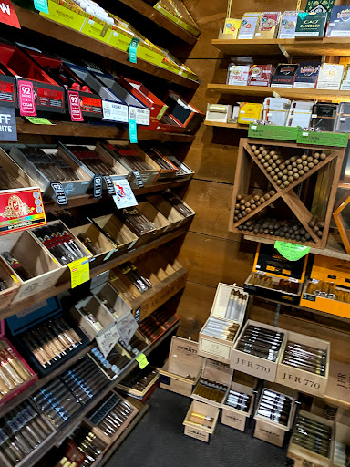 Tobacco Shop «Grapevine Cigar Tobacco», reviews and photos, 120 S Main St # 60, Grapevine, TX 76051, USA