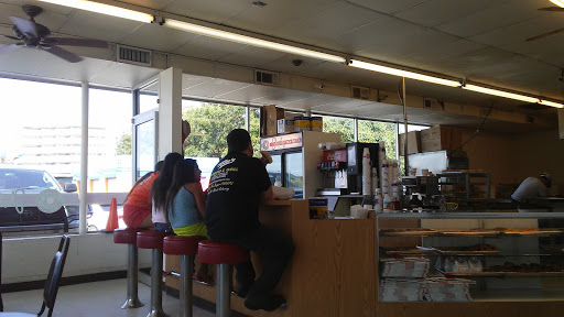 Donut Shop «Shipley Do-Nuts», reviews and photos, 501 E Abram St, Arlington, TX 76010, USA