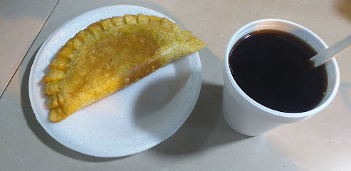 empanadas de verde el gato - mercado caraguay, Guayaquil 090312, Ecuador