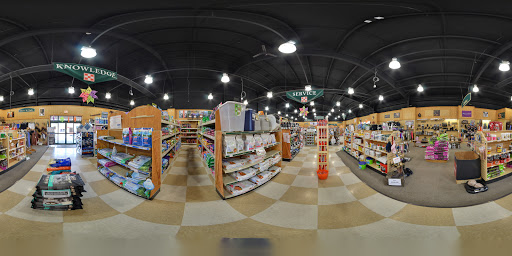 Tack Shop «Horses & Hounds», reviews and photos, 15 Mill Pond Rd, Granby, CT 06035, USA