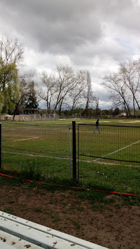 Opiniones de Cancha Futbol Linderos Buin en Buin - Campo de fútbol