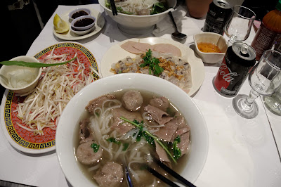 Phở Bánh Cuốn 14 à Paris