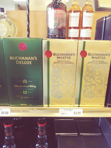 Wine Store «Gold Eagle Liquors», reviews and photos, 255 Peterson Rd, Libertyville, IL 60048, USA