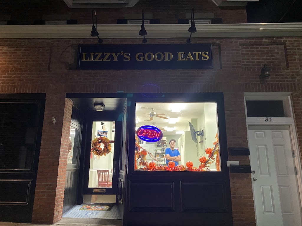 Lizzy’s Good Eats 12586