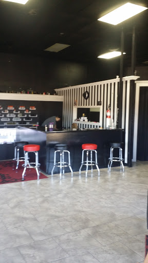 Vaporizer Store «Mafia Street Vapor Company», reviews and photos, 501 McCann Rd, Longview, TX 75601, USA