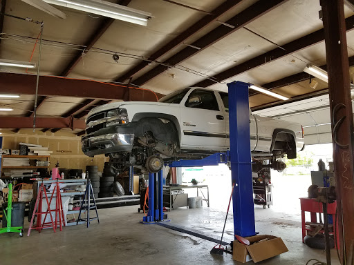 Tire Shop «The Tire Store Auto Care», reviews and photos, 1458 S Broadway St, Wichita, KS 67211, USA