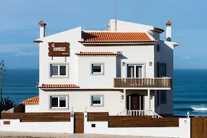 Laneezericeira Surf House image