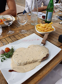 Plats et boissons du Restaurant méditerranéen Plage Goéland à Cannes - n°14