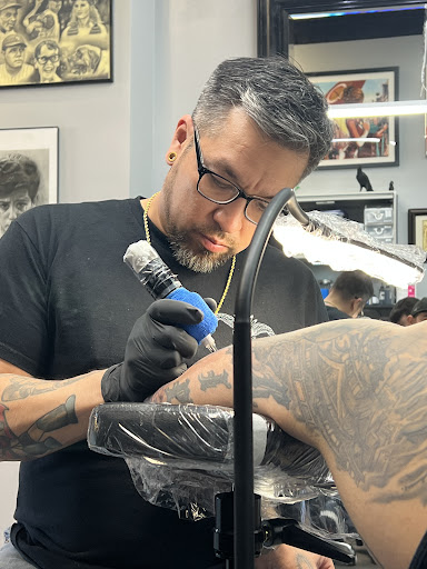 Explore small western tattoo ideas, creative tattoo ideas in Chicago, available at Twisted Tattoo Studio