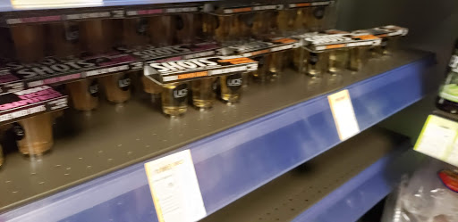 Wine Store «Total Wine & More», reviews and photos, 7925 N Blackstone Ave, Fresno, CA 93720, USA