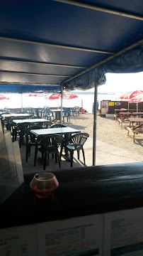 Atmosphère du Bar-restaurant à huîtres Le Bar à Huître de Billeau à Marennes-Hiers-Brouage - n°15