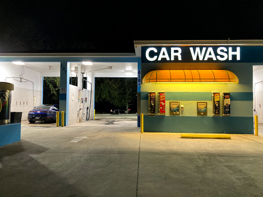 Salty Dog Car Wash - S Nova en Daytona Beach