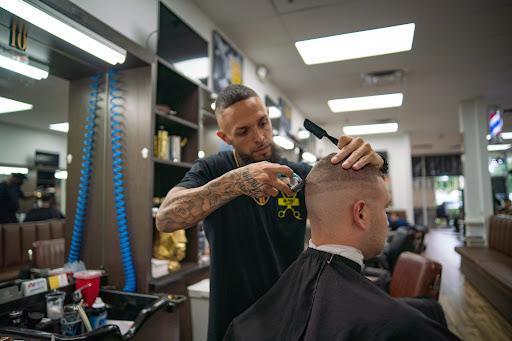 Barber Shop «Ben & Johnny’s Barbershop», reviews and photos, 183 NW 136th Ave, Sunrise, FL 33325, USA