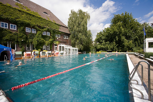 Private swimming pools in Hamburg