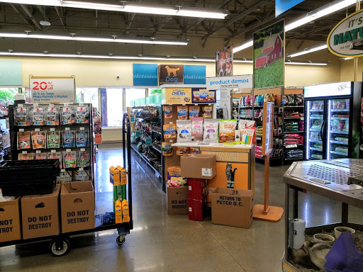 Pet Supply Store «Petco Animal Supplies», reviews and photos, 474 228th Ave NE, Sammamish, WA 98074, USA