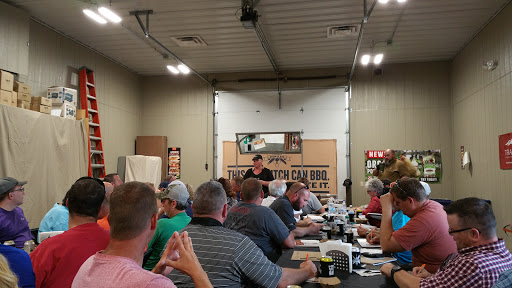 Pet Supply Store «Prairieland Feeds», reviews and photos, 303 S Dunlap St, Savoy, IL 61874, USA