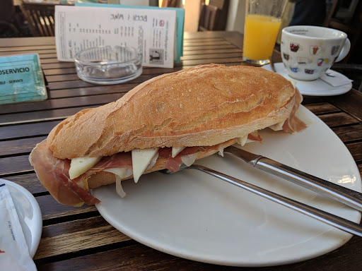 Desayunos a domicilio en Granada