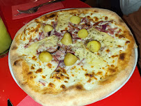 Pizza du Restaurant La Vespa des Carmes à Nantes - n°18