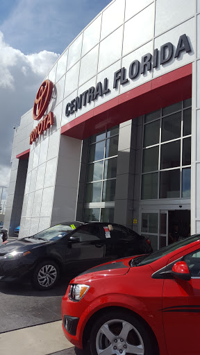 Toyota Dealer «Central Florida Toyota», reviews and photos, 11020 S Orange Blossom Trail, Orlando, FL 32837, USA