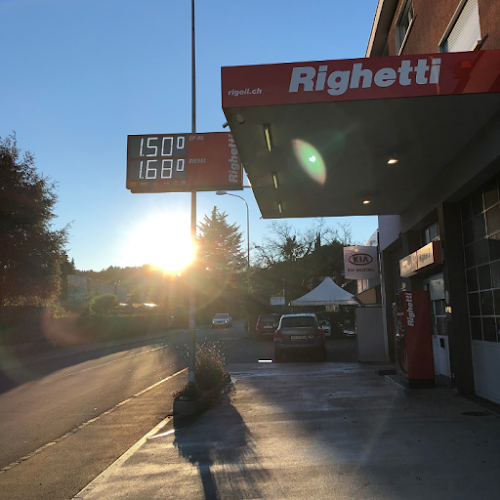 Rezensionen über Righetti Distributore e Autolavaggio Collina d'Oro in Lugano - Tankstelle