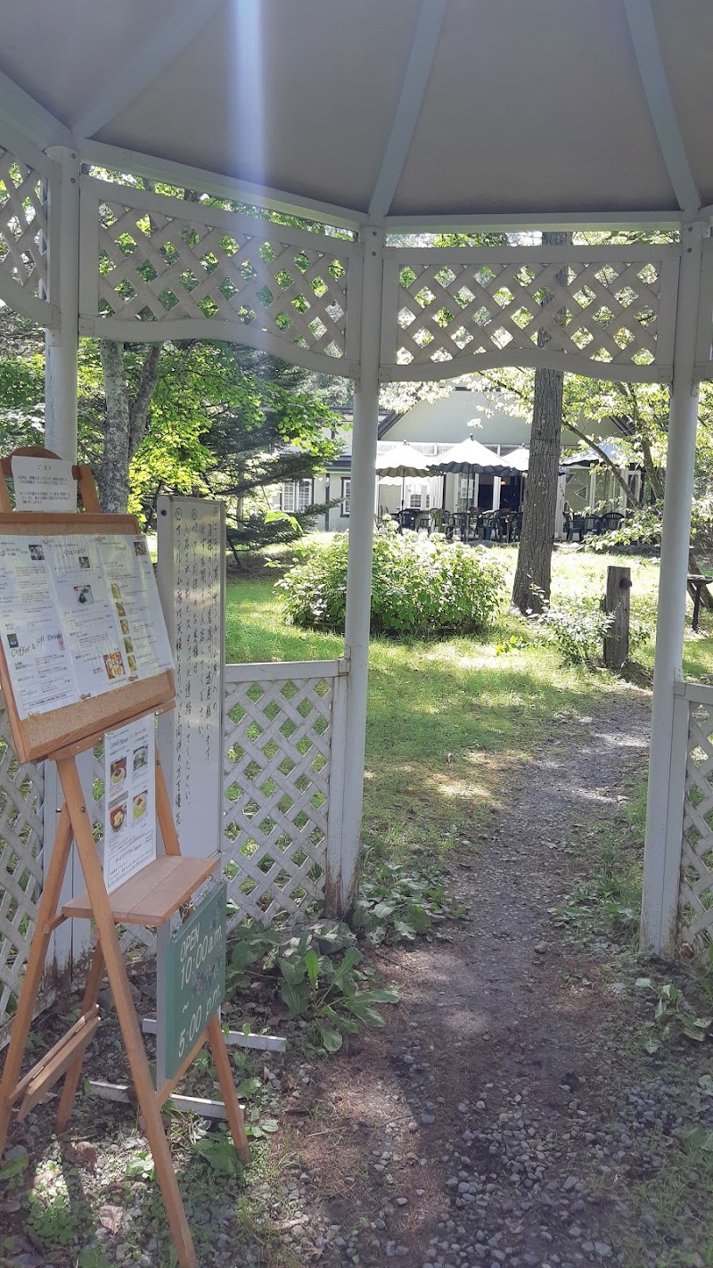 ティーサロン 軽井沢の芽衣 長野県軽井沢町発地 コーヒーショップ 喫茶店 カフェ グルコミ