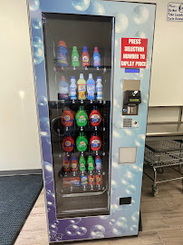 Saunders Street Laundromat - Photo 5 - Car repair in Rego Park, NY, Queens