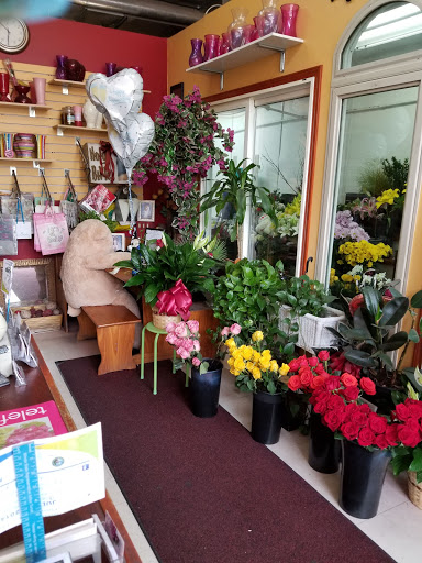 Florist «The Flower Pot & Basket Shop», reviews and photos, 5631 W Madison St, Chicago, IL 60644, USA