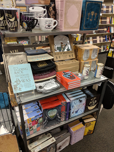 Book Store «Books-A-Million», reviews and photos, 994 Breckenridge Ln, Louisville, KY 40207, USA