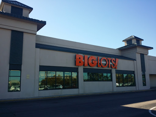 Big Lots, 4310 Shipyard Blvd, Wilmington, NC 28403, USA, 