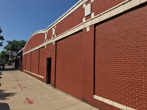 Electrical Supply Store «Paramont EO & Crest Lighting», reviews and photos, 3300 N Sheffield Ave, Chicago, IL 60657, USA