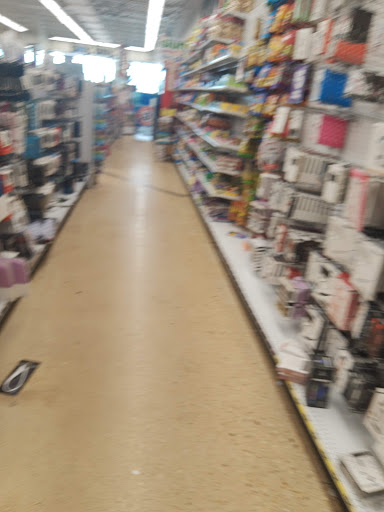 Variety Store «Five Below», reviews and photos, 6198 Little River Turnpike, Alexandria, VA 22312, USA