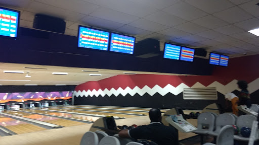 Bowling Alley «AMF Noble Manor Lanes», reviews and photos, 2440 Noblestown Rd, Pittsburgh, PA 15205, USA