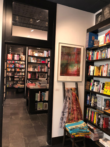 Book Store «Books & Books», reviews and photos, 927 Lincoln Ln N, Miami Beach, FL 33139, USA