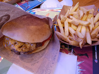 Plats et boissons du Restaurant de hamburgers Marvelous Burger & Hot Dog à Buchelay - n°3
